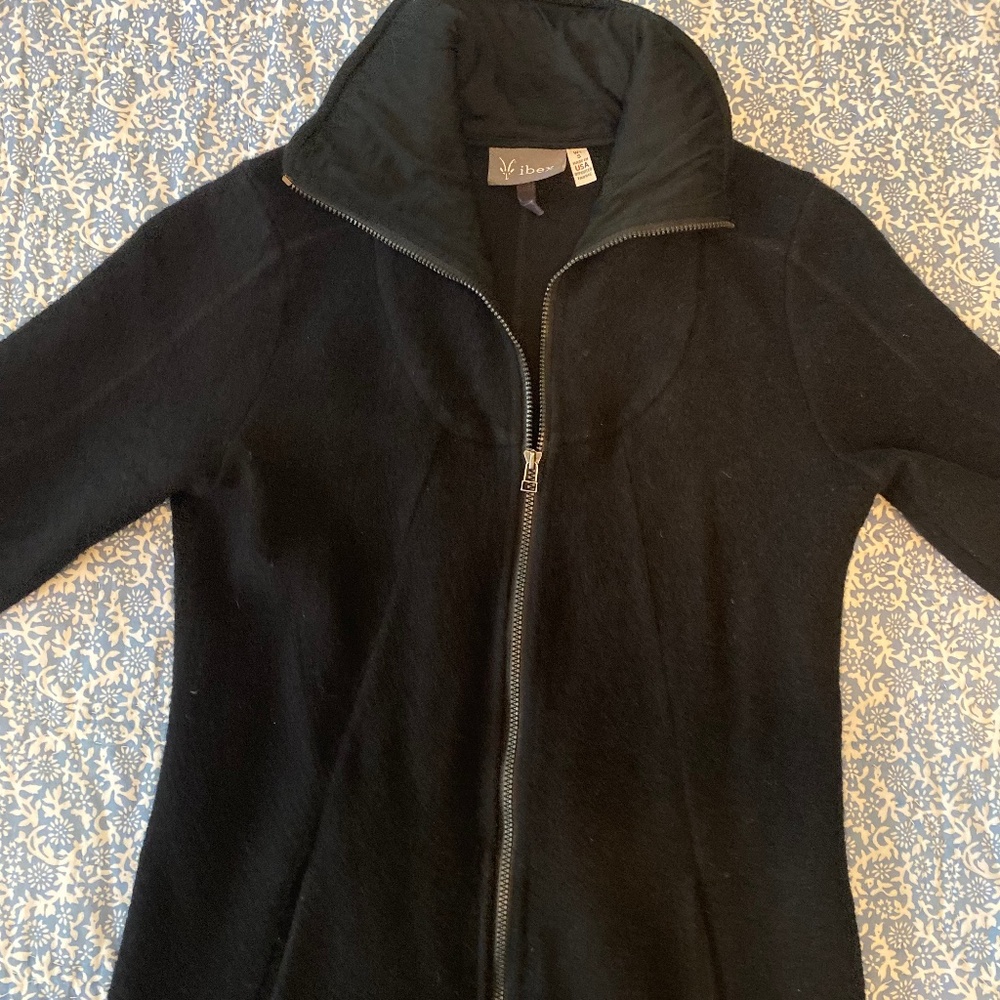 Ibex zip up 🌿